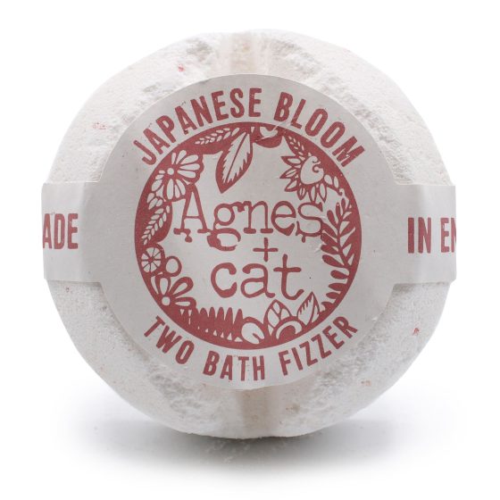 Agnes + Cat Badebombe – Japanese Bloom