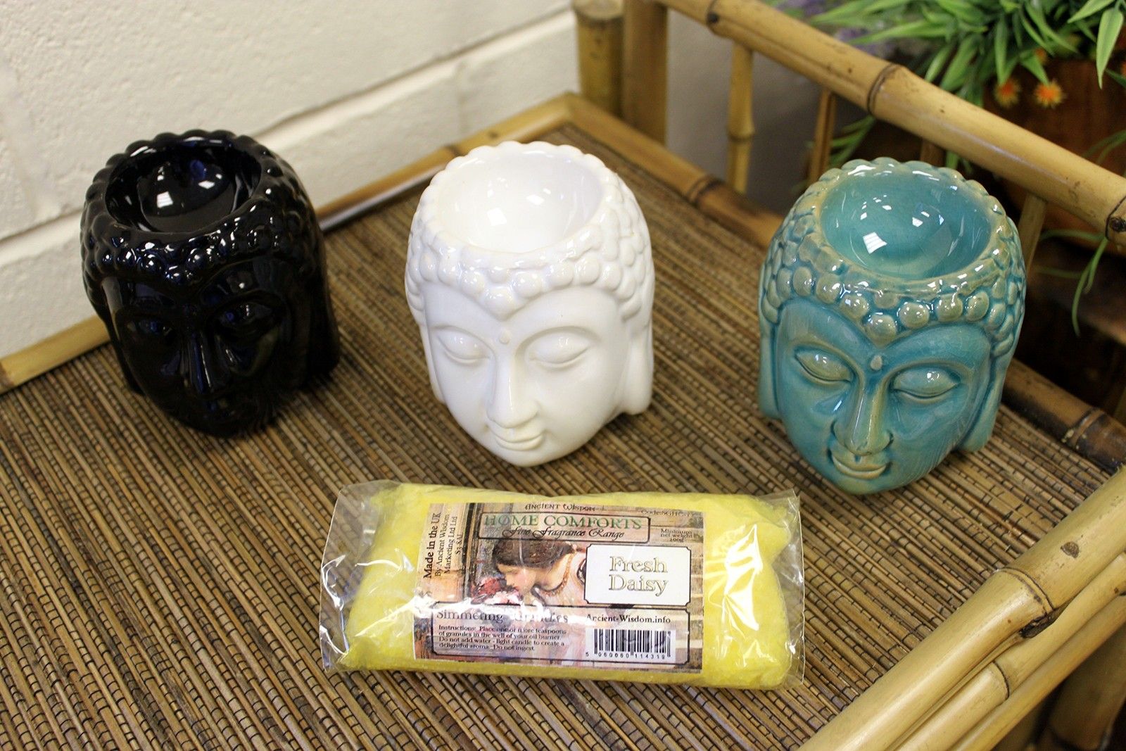 Ancient Wisdom Oliebrænder – Buddha Hvid