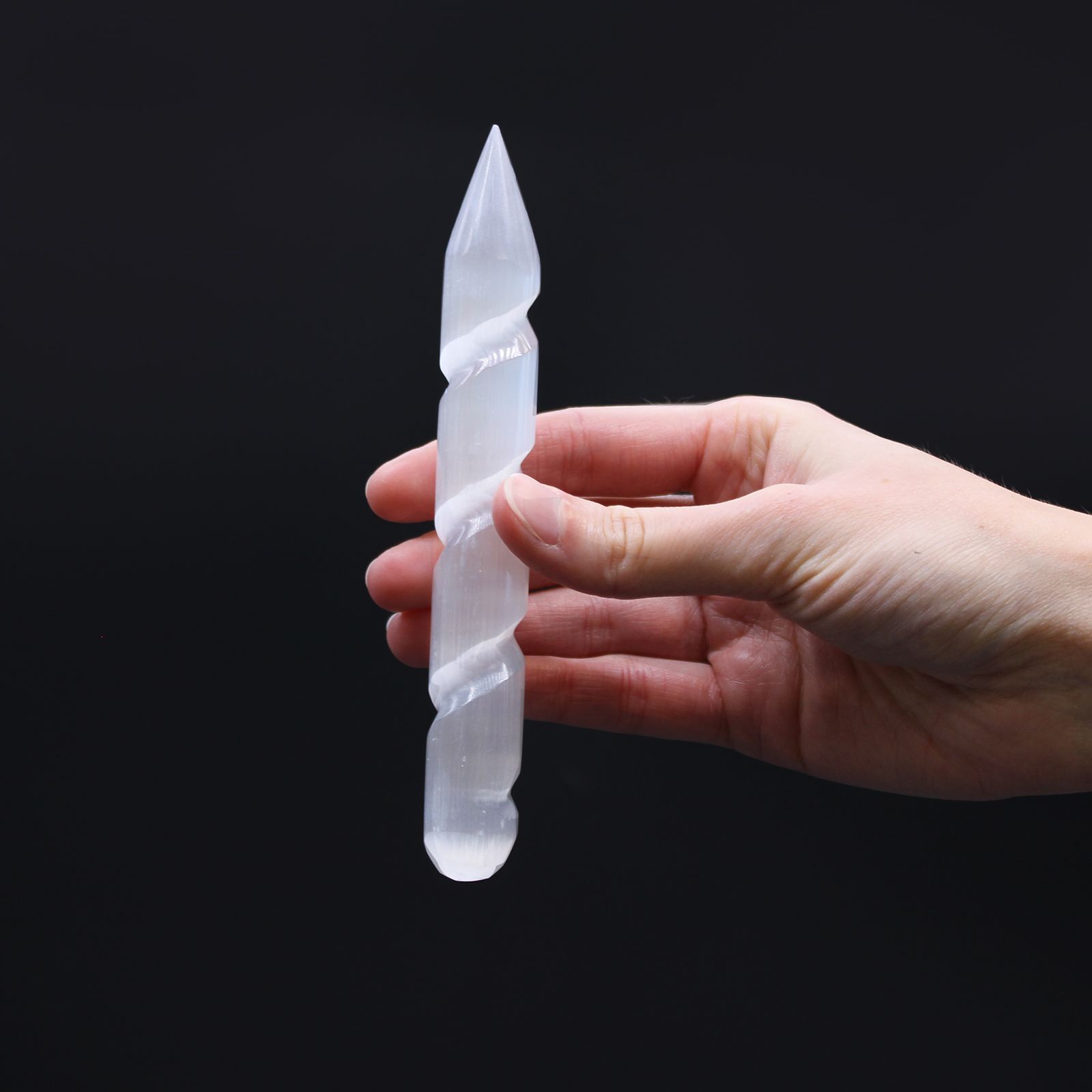 Selenit spiralstav – 16 cm (spids i den ene ende)