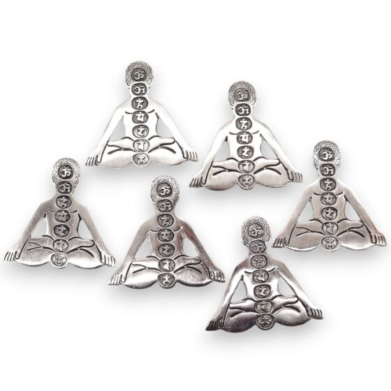 Poleret aluminium røgelsesholder – Syv Chakra Yoga (12×12 cm) - Billede 2