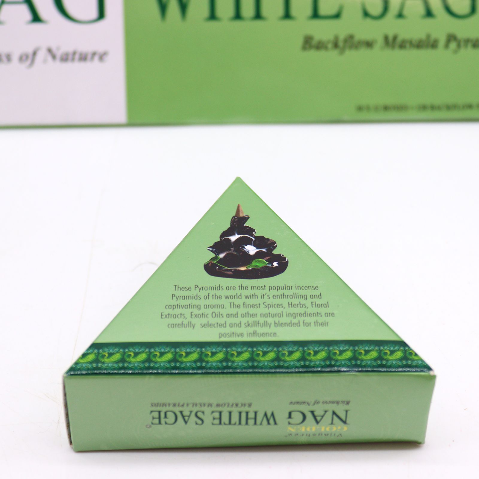 Golden Nag backflow røgelseskegler – White Sage Jumbo (42 g)