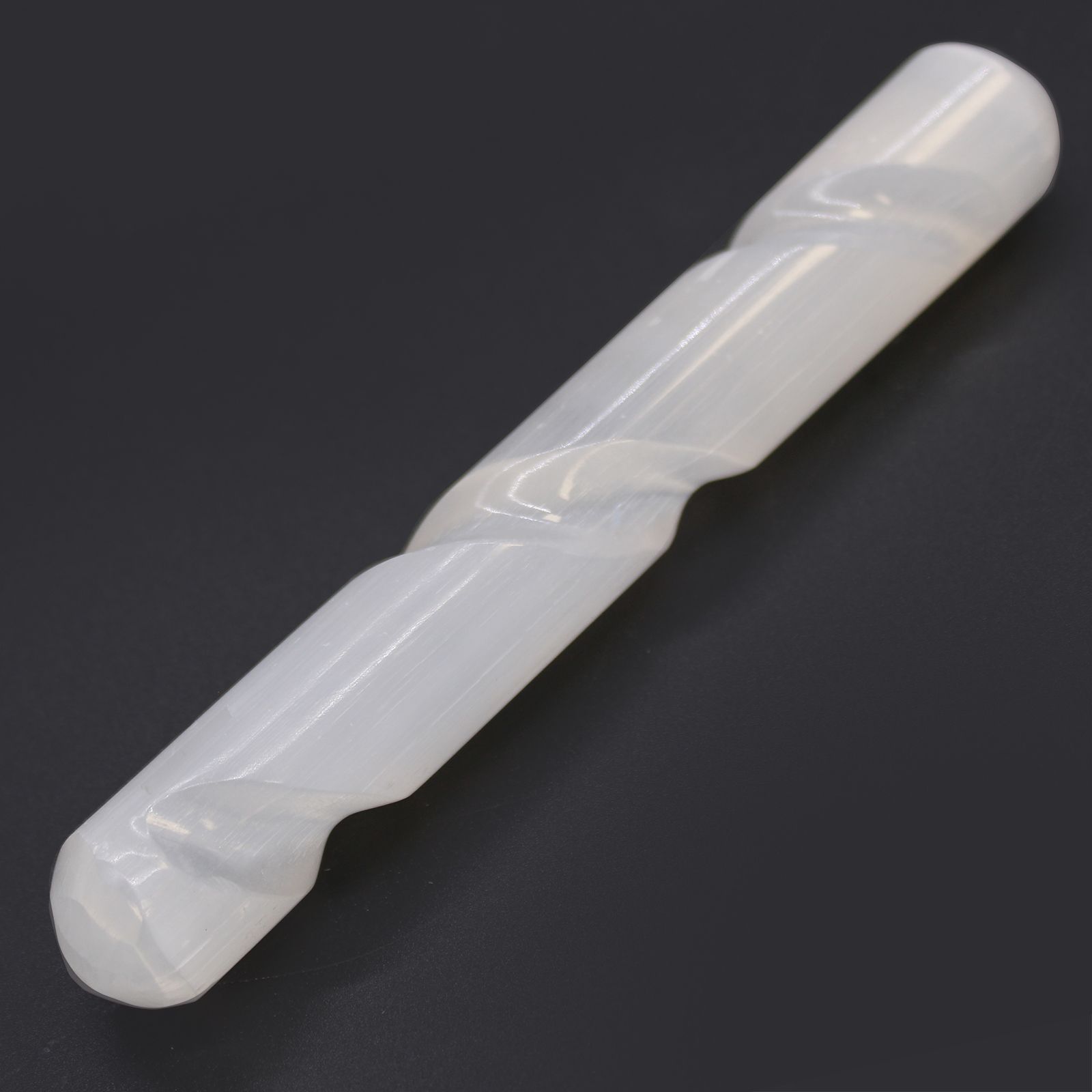 Selenit spiralstav – 16 cm (rund i begge ender)