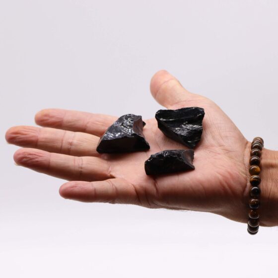 Rå krystaller – Sort obsidian (500 g) - Billede 3